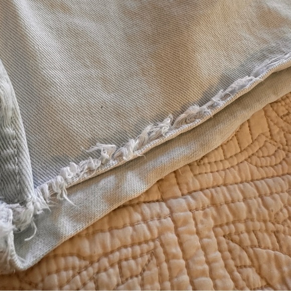 Vintage 1990’s Route 66 Pale Blue Denim High Waisted Woman’s Shorts Summer Relax - Picture 9 of 10